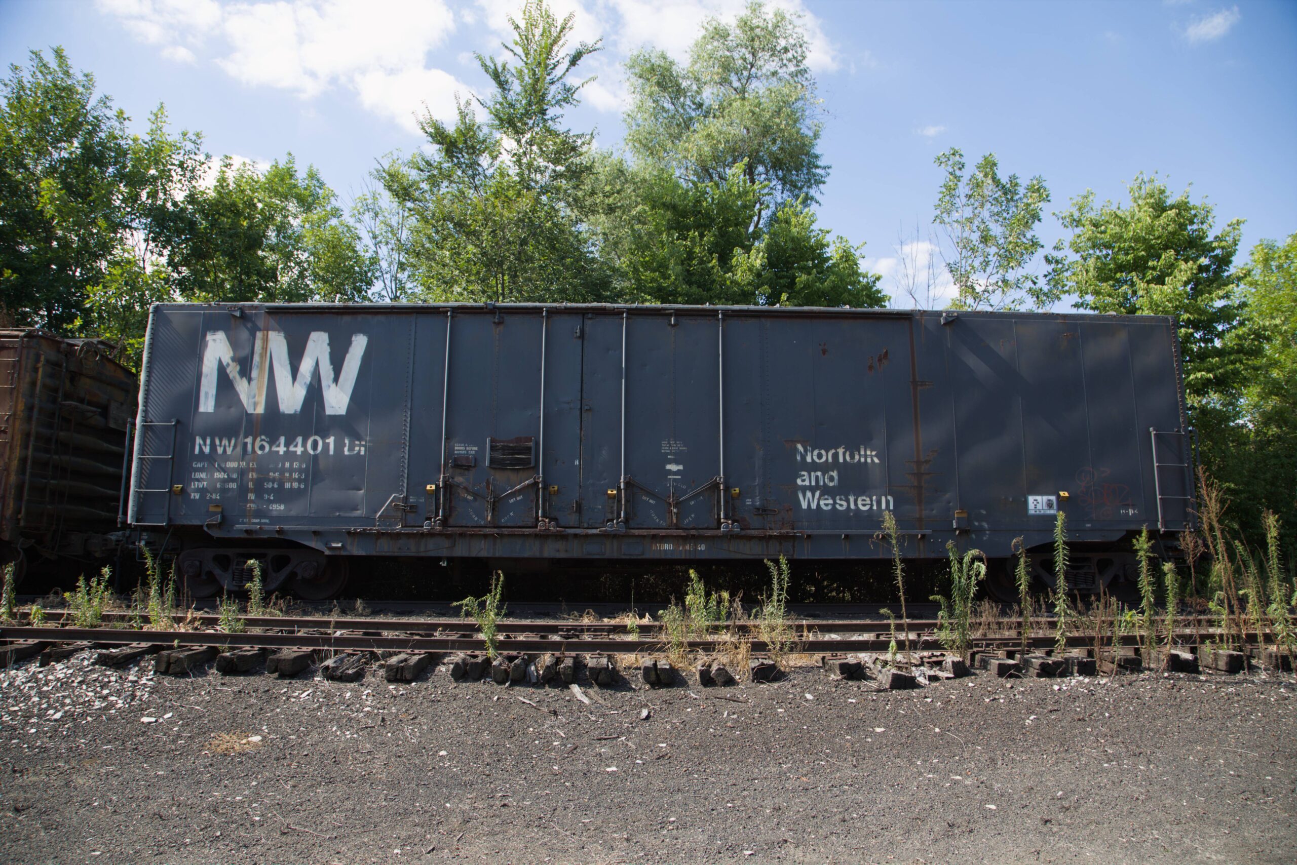 NW 164401 Norfolk and Western boxcar