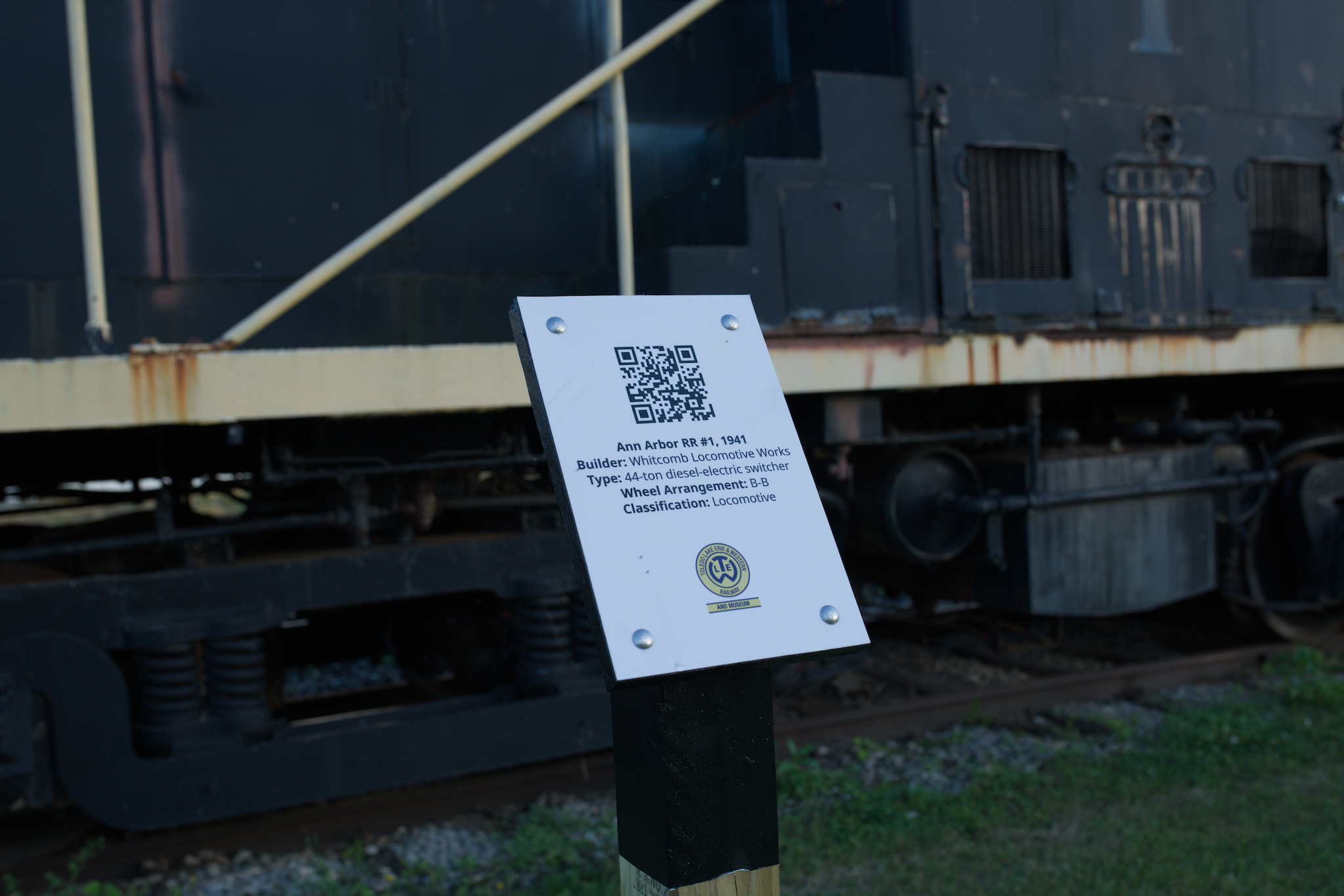 New Interpretive Signage Enhances Our Outdoor Collection